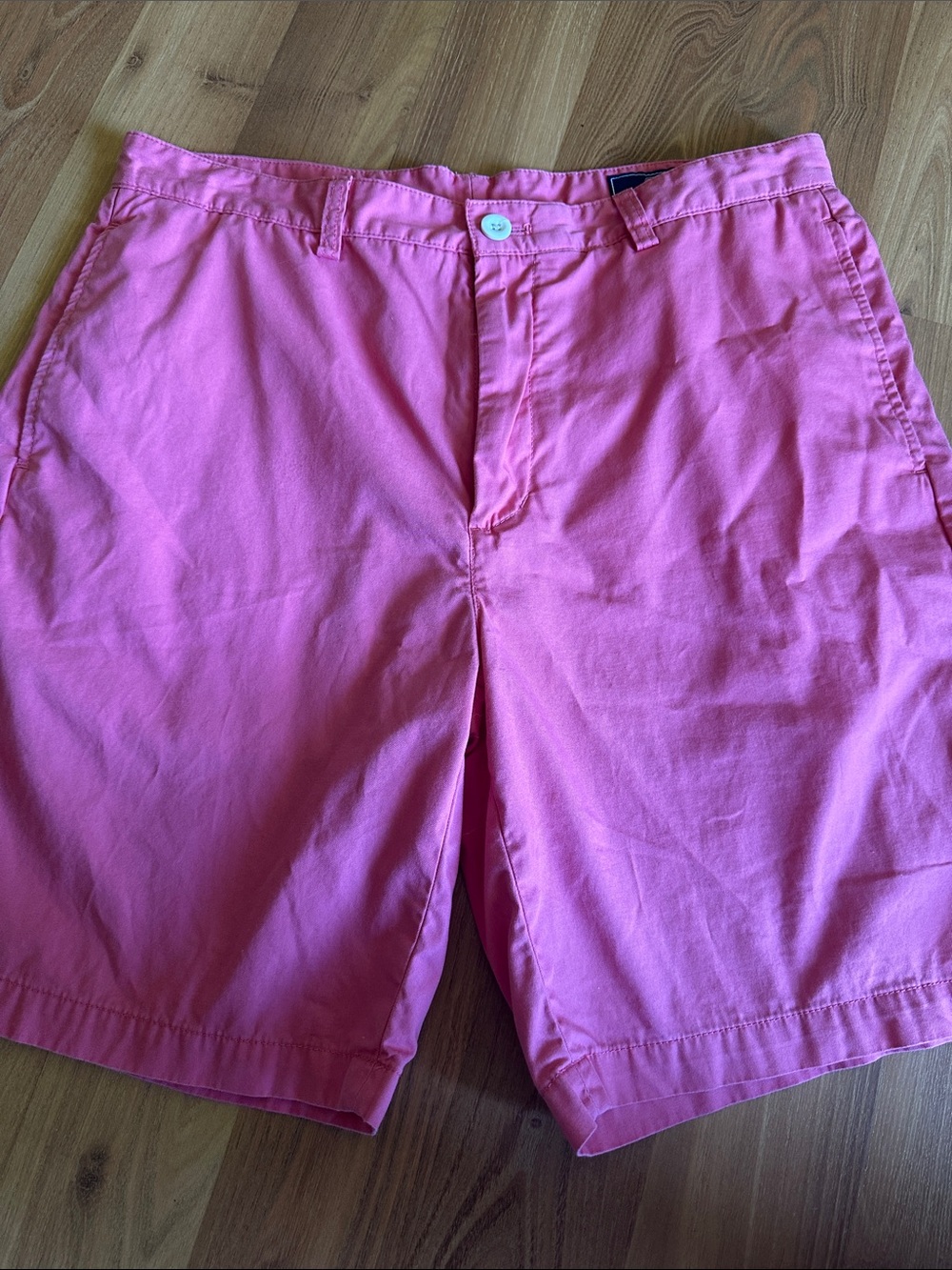 Vineyard Vines Men's coral pink Flat-Front Shorts